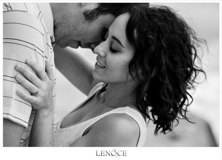 engaged-girl-black-white-lajolla-lenoce8-18