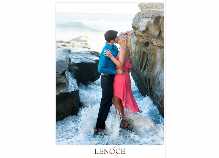 windansea-beach-engagement-photos-lenoce8-23