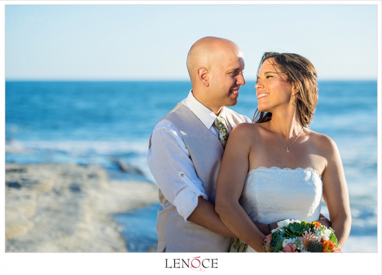 wedding-windansea-beach-lajolla-lenoce9-19