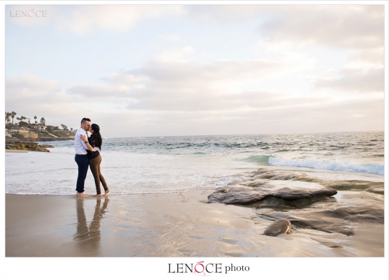 engagement-windansea-beach-lajolla-lenoce10-3