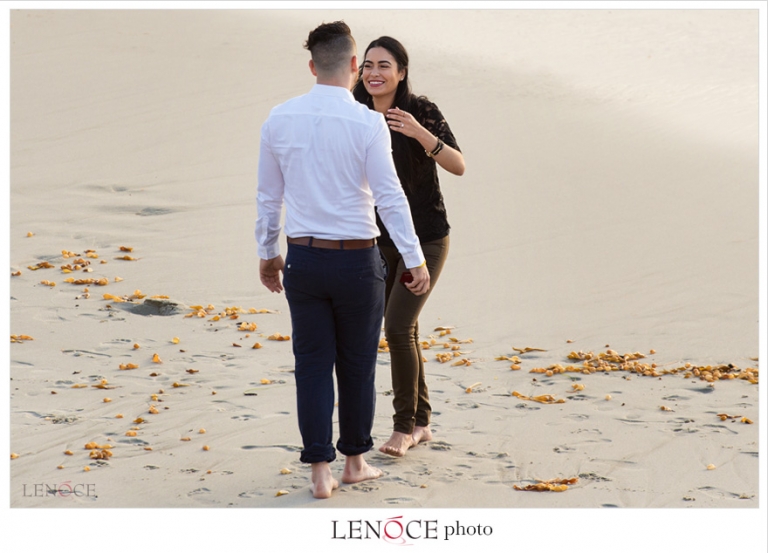 she-said-yes-proposal-beach-san-diego-lajolla-lenoce10-3