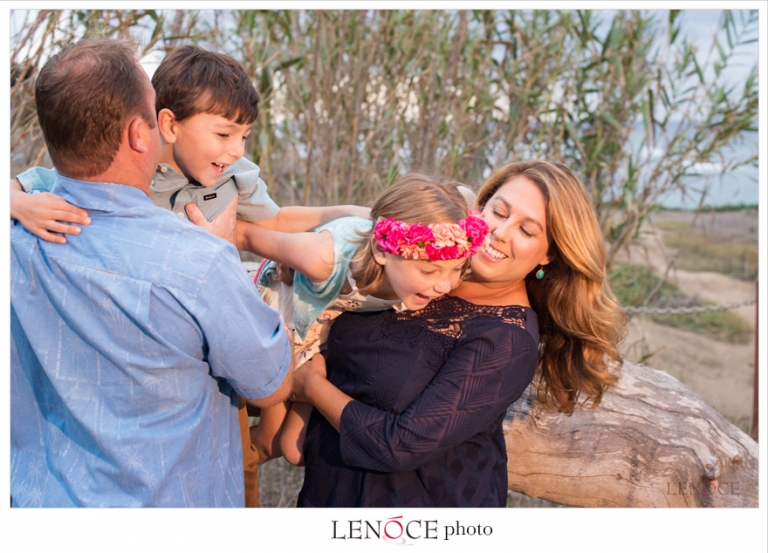 fun-family-photos-sunset-cliffs-san-diego-lenoce11-15