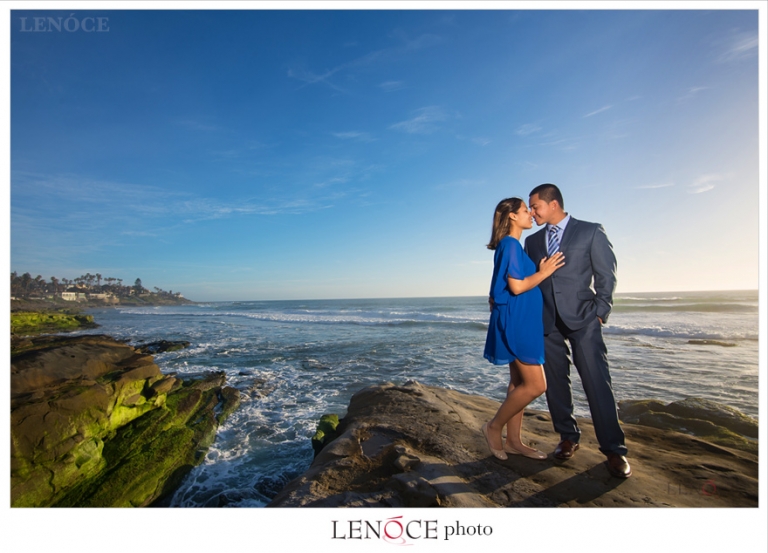 windansea-beach-engagement-photos-lajolla-lenoce3-9