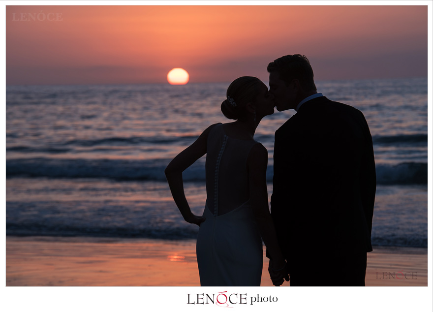 sunset-beach-wedding-lajolla-lenoce9-17