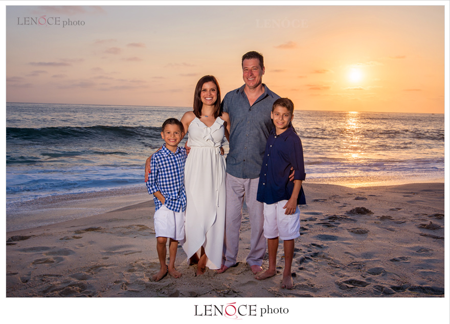 La Jolla Family Photos Windansea Beach Garcia Family San Diego Photographer Lenoce Photo